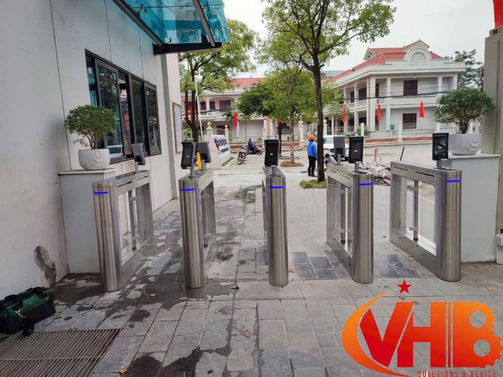 HỆ THỐNG KIỂM SOÁT RA VÀO BẰNG THẺ TỪ 5 DienDOngAnh11