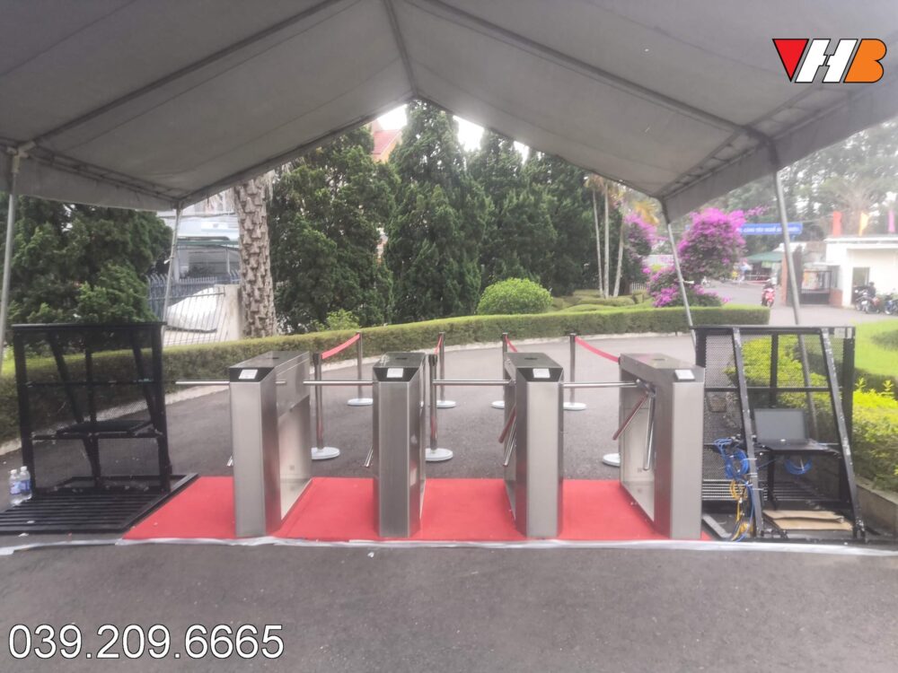 HỆ THỐNG KIỂM SOÁT RA VÀO BẰNG THIẾT BỊ DI ĐỘNG 2 Hệ Thống Kiểm Soát Ra Vào Bằng Thiết Bị Di Động