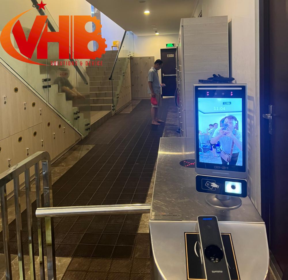 HỆ THỐNG KIỂM SOÁT RA VÀO BẰNG THẺ TỪ 7 Hệ Thống Kiểm Soát Ra Vào Bằng Thẻ Từ